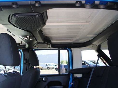 Used 2022 Jeep Wrangler Unlimited Sport AWD/4WD image 34