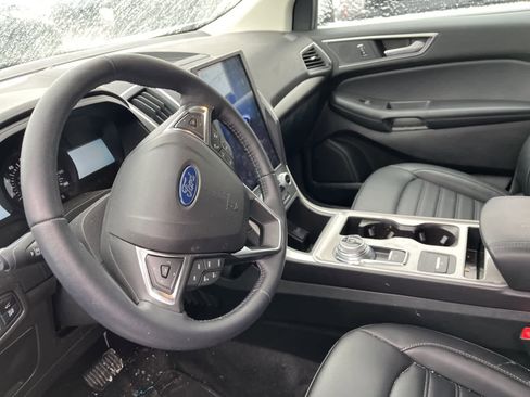 Certified 2023 Ford Edge SEL w/ Convenience Package image 24