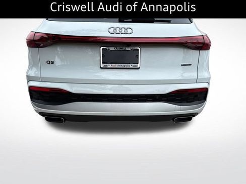 Certified 2025 Audi Q5 Premium Plus w/ Premium Plus AWD/4WD image 5
