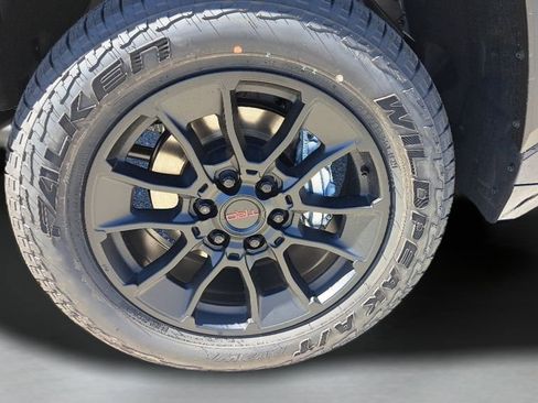New 2026 Toyota Tundra SR5 AWD/4WD image 10