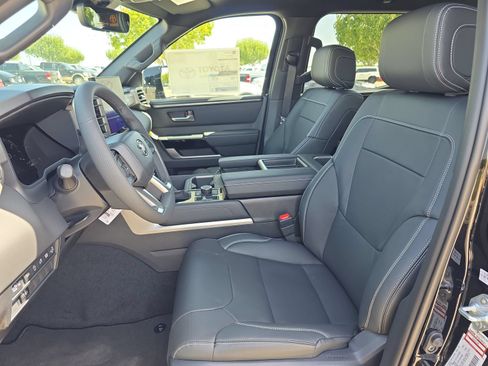 New 2026 Toyota Tundra Limited AWD/4WD image 11