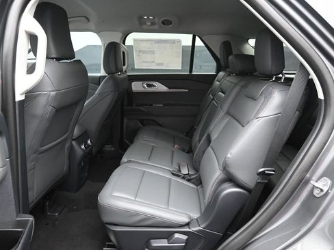 New 2026 Ford Explorer Active w/ Active Comfort Package image 26