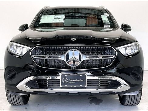 New 2026 Mercedes-Benz GLC 300 4MATIC image 3