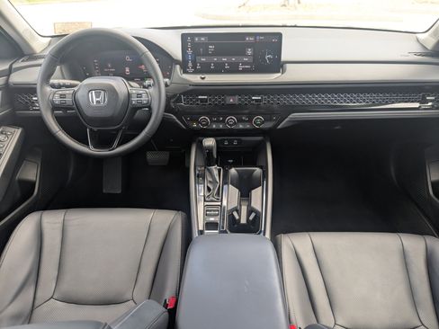 Used 2025 Honda Accord EX-L image 15