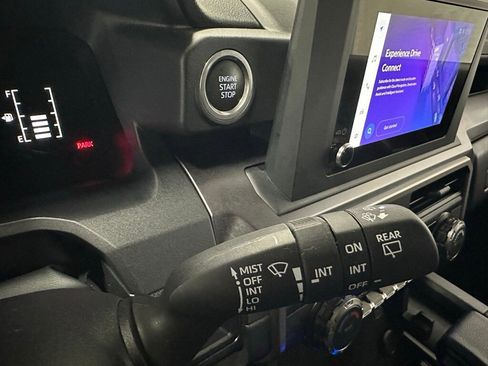 Used 2025 Toyota 4Runner SR5 image 22