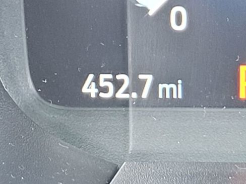 Certified 2025 Ford Explorer Active image 31