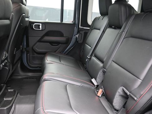 New 2026 Jeep Wrangler Unlimited Rubicon image 14