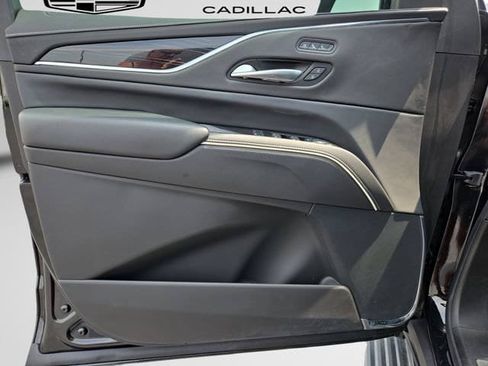Certified 2024 Cadillac Escalade Sport w/ LPO, ONYX Package AWD/4WD image 16