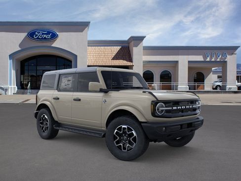 New 2026 Ford Bronco Outer Banks AWD/4WD image 7