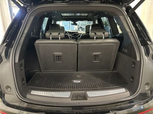 Used 2024 Cadillac XT6 Sport w/ Technology Package AWD/4WD image 37