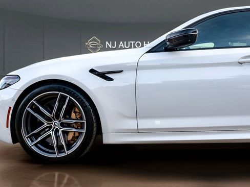 Used 2023 BMW M5 w/ Competition Package AWD/4WD image 11