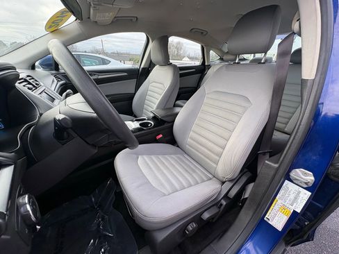 Used 2014 Ford Fusion S image 15