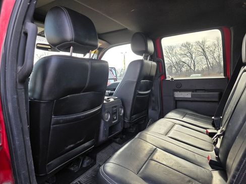 Used 2015 Ford F350 Lariat image 19