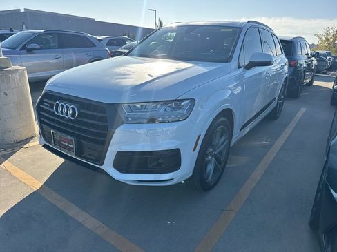 Used 2017 Audi Q7 3.0T Prestige w/ Prestige Package AWD/4WD image 6
