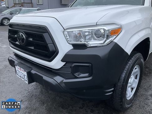 Used 2022 Toyota Tacoma SR image 70