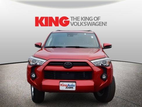 Used 2024 Toyota 4Runner SR5 Premium image 9