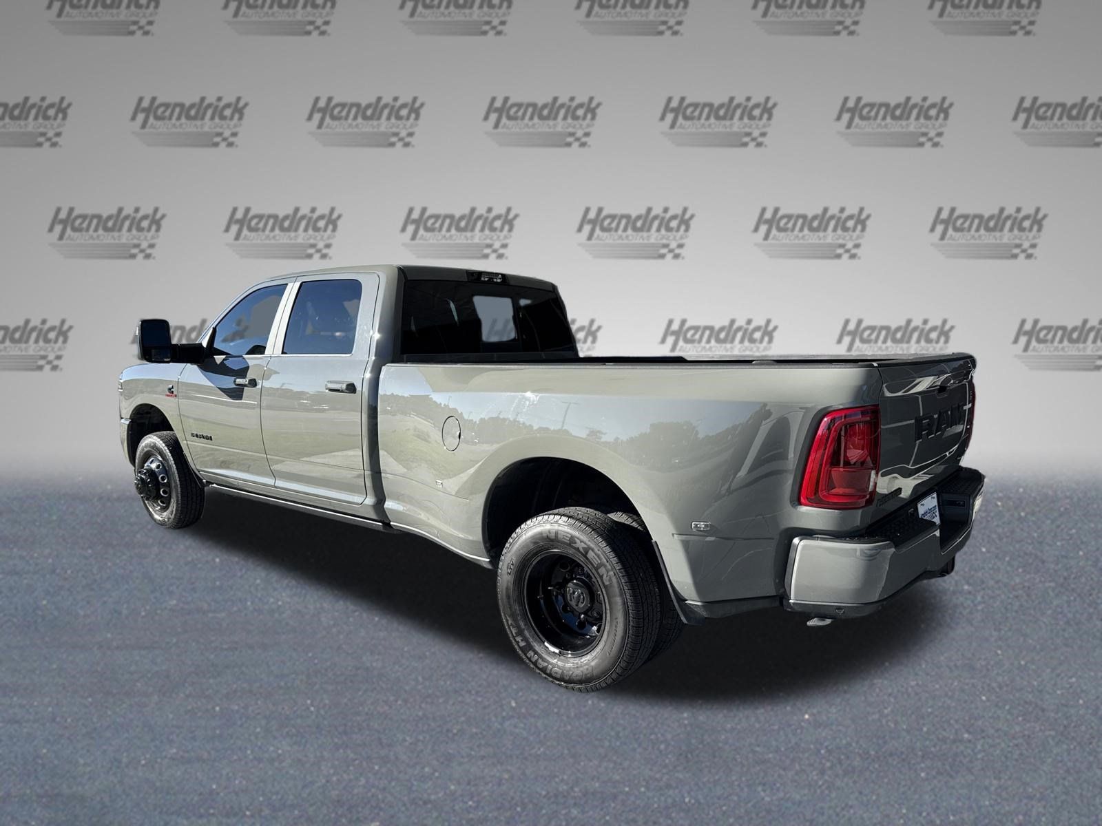 Used 2026 RAM 3500 Laramie AWD/4WD image 5