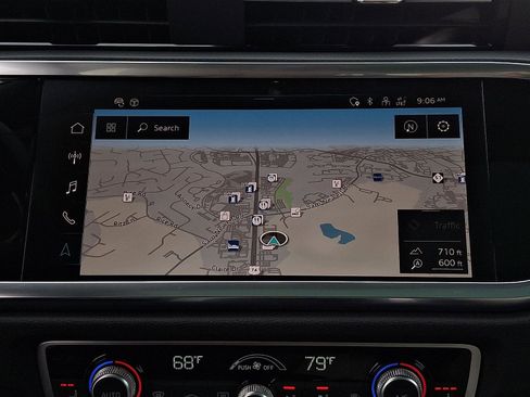 Used 2025 Audi Q3 2.0T Premium Plus w/ Premium Plus Package image 17