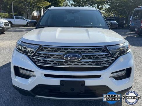 Certified 2022 Ford Explorer Limited image 2