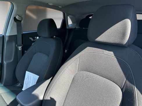 Used 2023 Hyundai Kona SEL w/ Convenience Package AWD/4WD image 8