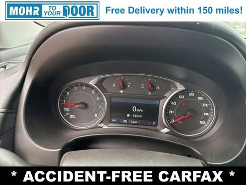 Used 2024 GMC Terrain SLT image 16