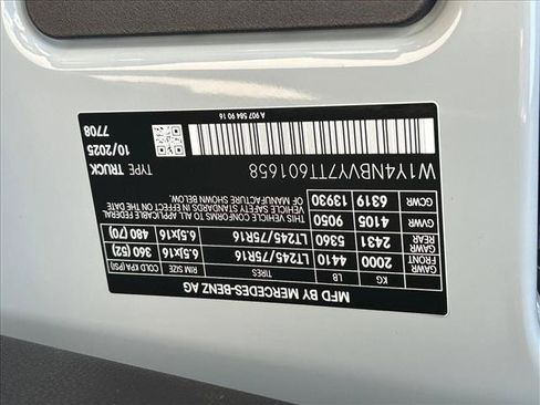 Used 2026 Mercedes-Benz Sprinter 2500 image 18