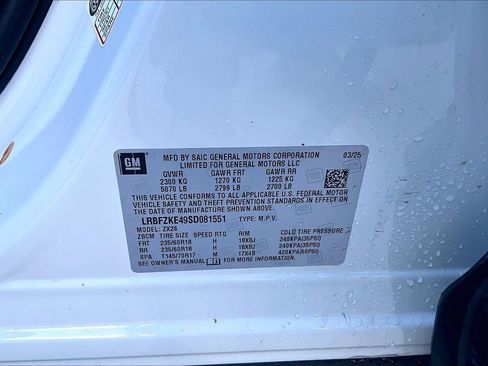 Used 2025 Buick Envision Preferred AWD/4WD image 4