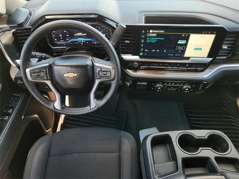 Used 2025 Chevrolet Silverado 1500 LT image 27