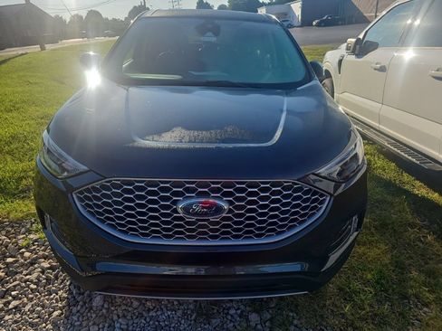 Used 2024 Ford Edge SEL w/ Convenience Package AWD/4WD image 2