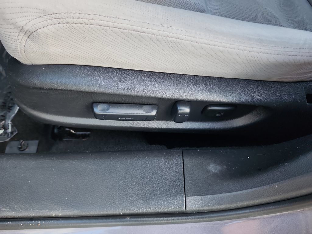 Used 2015 Honda Accord EX image 26