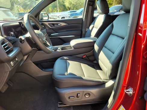 New 2026 Chevrolet Traverse LT w/ Midnight/Sport Edition image 14