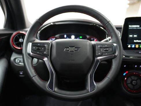 Used 2025 Chevrolet Blazer RS image 16