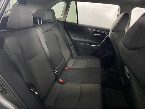 Used 2023 Toyota RAV4 XLE FWD image 17