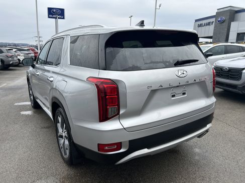 Used 2022 Hyundai Palisade SEL w/ 8P Bench Seat Package image 15
