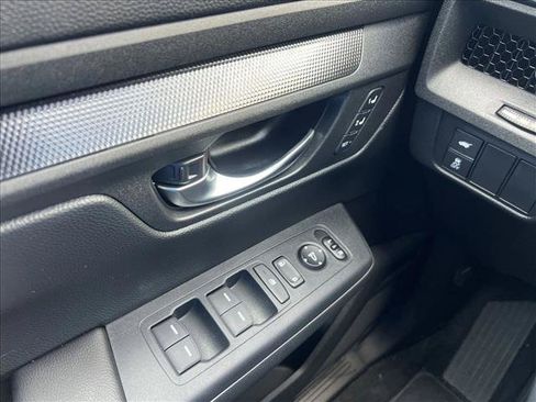 Used 2025 Honda CR-V Sport-L image 10