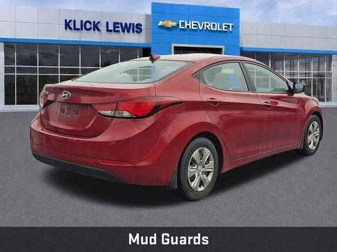 Used 2016 Hyundai Elantra SE FWD image 8