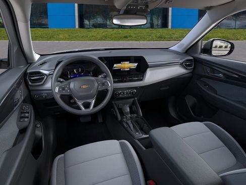 New 2026 Chevrolet TrailBlazer LT w/ Convenience Package image 4