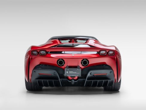 Certified 2025 Ferrari SF90 Spider AWD/4WD image 6