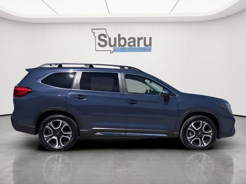 Used 2023 Subaru Ascent Limited w/ Technology Package image 8