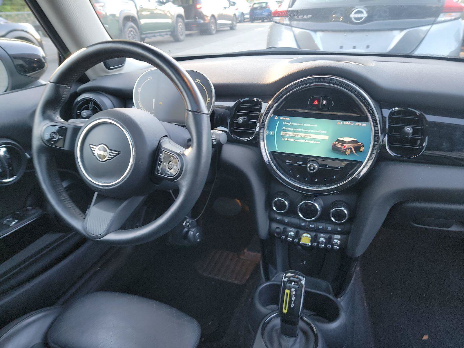 Used 2022 MINI Cooper SE FWD image 11