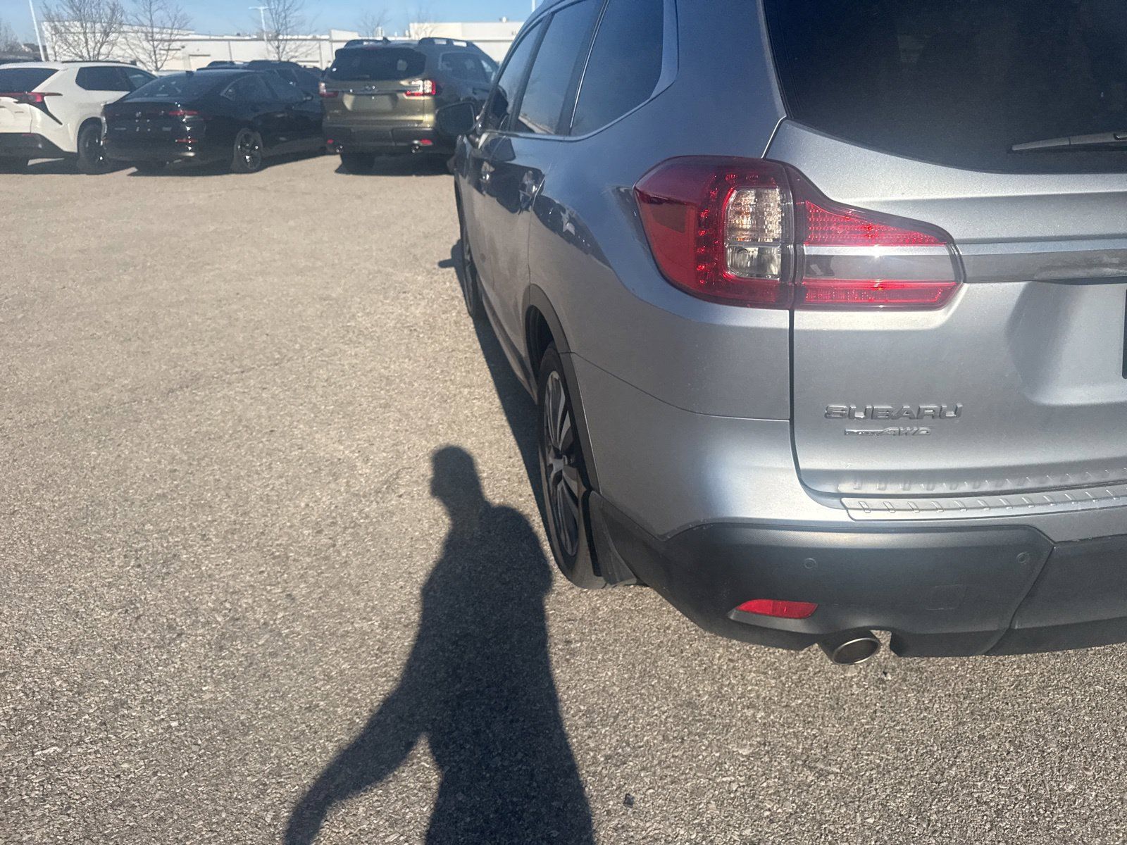 Used 2022 Subaru Ascent Limited w/ Technology Package AWD/4WD image 10