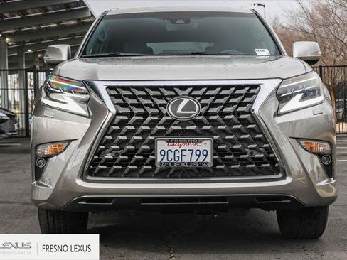 Certified 2022 Lexus GX 460 Premium w/ Premium Plus Package image 2