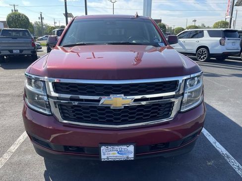 Used 2019 Chevrolet Tahoe LT w/ Luxury Package image 2