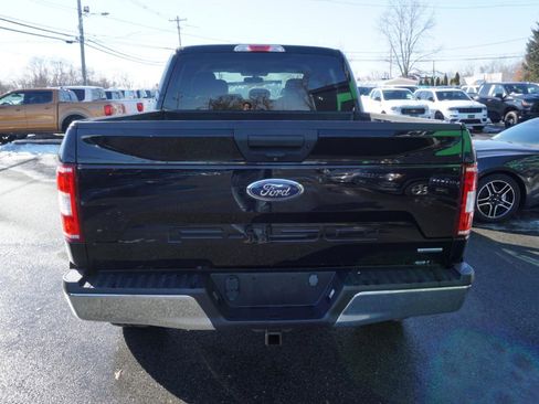 Used 2018 Ford F150 XLT w/ Trailer Tow Package image 6