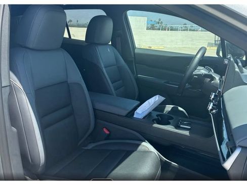 Used 2024 Honda Prologue Touring image 7