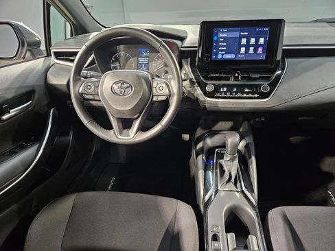 Used 2024 Toyota Corolla SE FWD image 9