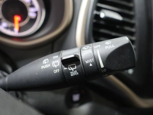 Used 2018 Jeep Cherokee Limited w/ High Altitude Package AWD/4WD image 44