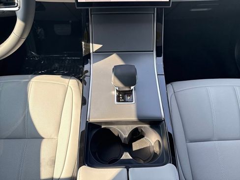 New 2026 Land Rover Range Rover Evoque S image 24