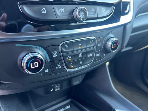 Used 2023 Chevrolet Traverse RS w/ LPO, Floor Liner Package AWD/4WD image 19