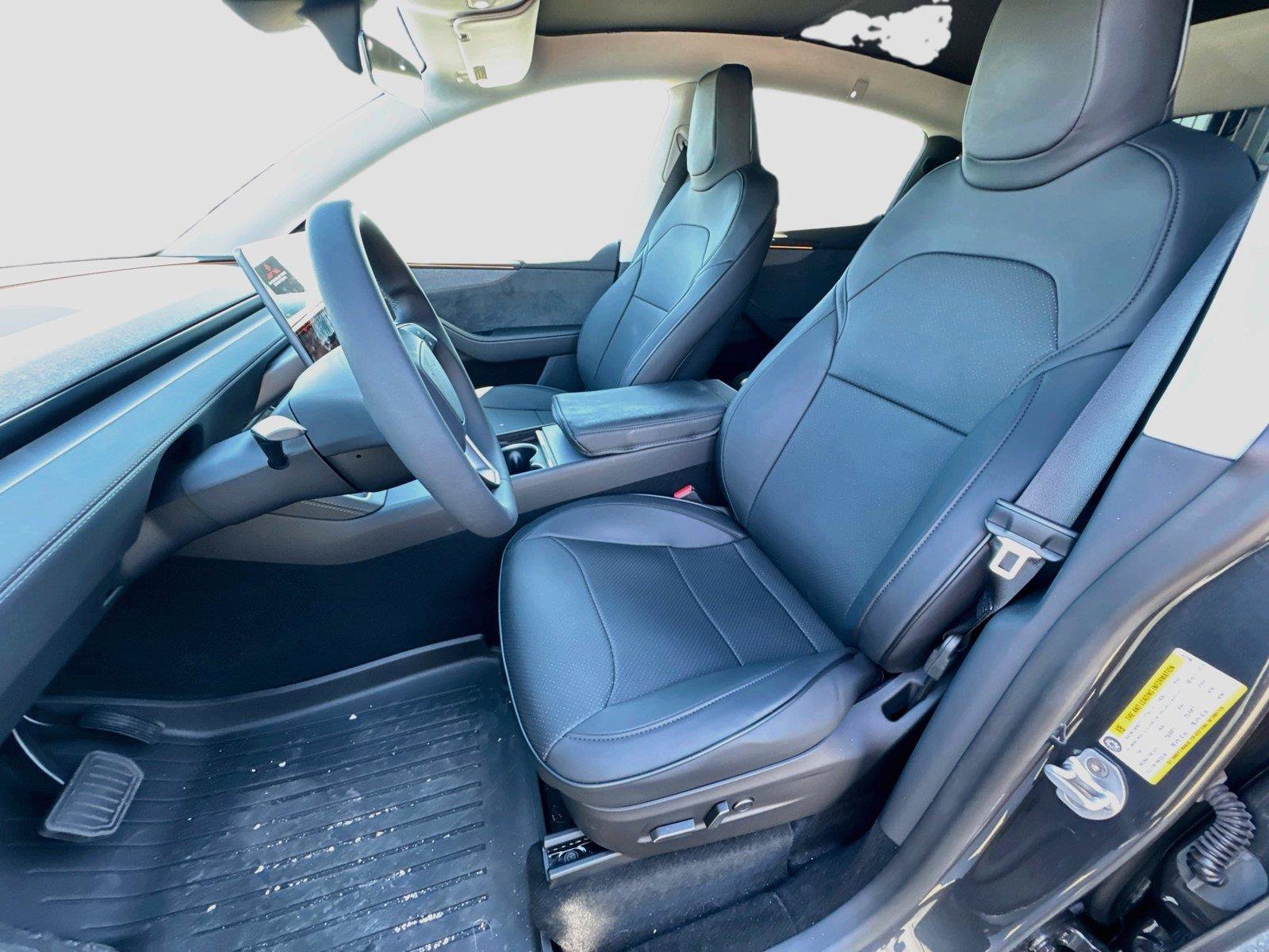 Used 2026 Tesla Model Y 2WD image 10